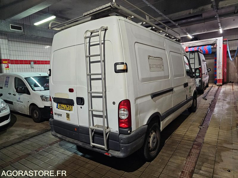 Renault master - 2006 - 52027kms - 9642 ZM 93 - فان: صورة 2 Renault master - 2006 - 52027kms - 9642 ZM 93 - فان: صورة 2