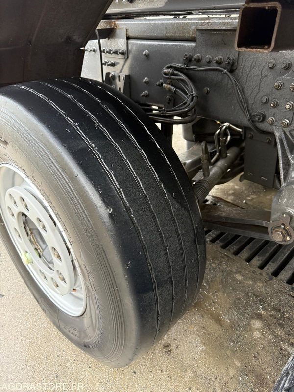 شاحنة ذات خطاف Renault porteur C460 Ampliroll Grue 6x2 remorquant: صورة 8 شاحنة ذات خطاف Renault porteur C460 Ampliroll Grue 6x2 remorquant: صورة 8