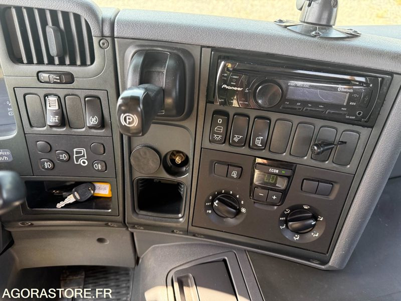 شاحنة SCANIA P 380 - 2008 - 517 425km: صورة 8 شاحنة SCANIA P 380 - 2008 - 517 425km: صورة 8