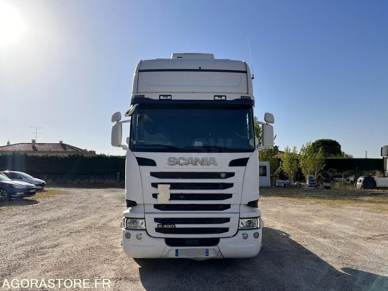 SCANIA R490 - 2017 - 975 000 KM - وحدة جر: صورة 2 SCANIA R490 - 2017 - 975 000 KM - وحدة جر: صورة 2