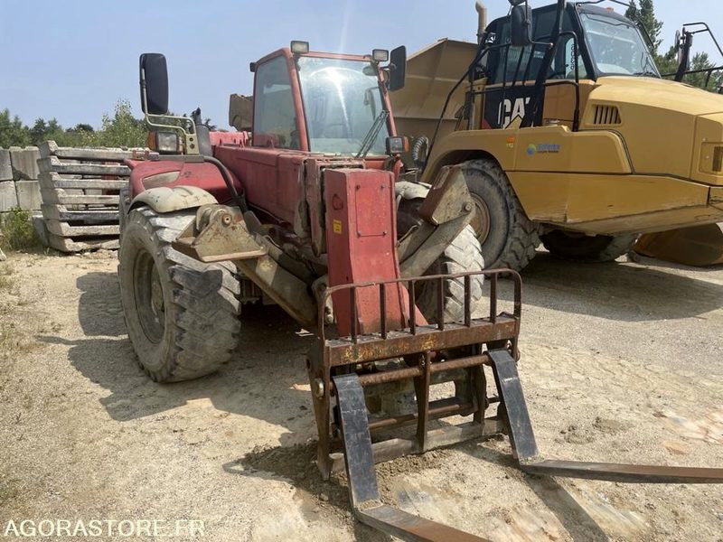 TELESCOPIQUE MANITOU MT1233 - 2002 / 6849 HEURES - رافعة تلسكوبية: صورة 1 TELESCOPIQUE MANITOU MT1233 - 2002 / 6849 HEURES - رافعة تلسكوبية: صورة 1
