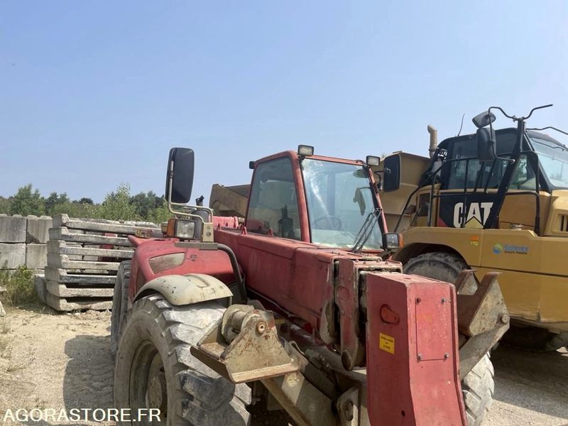 TELESCOPIQUE MANITOU MT1233 - 2002 / 6849 HEURES - رافعة تلسكوبية: صورة 2 TELESCOPIQUE MANITOU MT1233 - 2002 / 6849 HEURES - رافعة تلسكوبية: صورة 2