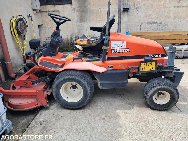 TONDEUSE AUTOPORTEE FRONTALE F3560 KUBOTA - جزازة أعشاب الحدائق: صورة 1 TONDEUSE AUTOPORTEE FRONTALE F3560 KUBOTA - جزازة أعشاب الحدائق: صورة 1