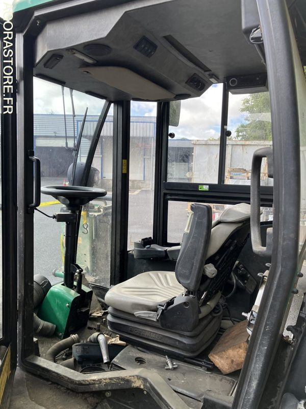 TONDEUSE RANSOMES PARK WAYE 3 - 2014 - 2 600 HEURES - جزازة أعشاب الحدائق: صورة 5 TONDEUSE RANSOMES PARK WAYE 3 - 2014 - 2 600 HEURES - جزازة أعشاب الحدائق: صورة 5