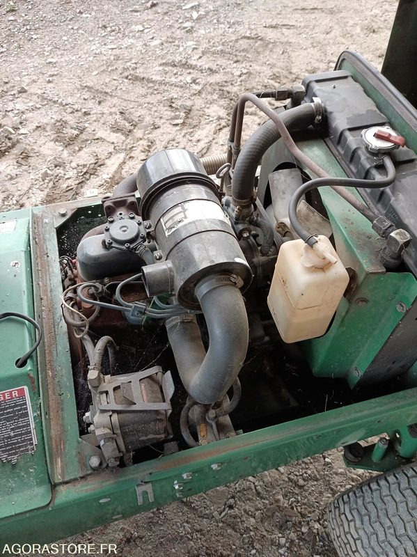 TONDEUSE RANSOMES - جزازة أعشاب الحدائق: صورة 1 TONDEUSE RANSOMES - جزازة أعشاب الحدائق: صورة 1