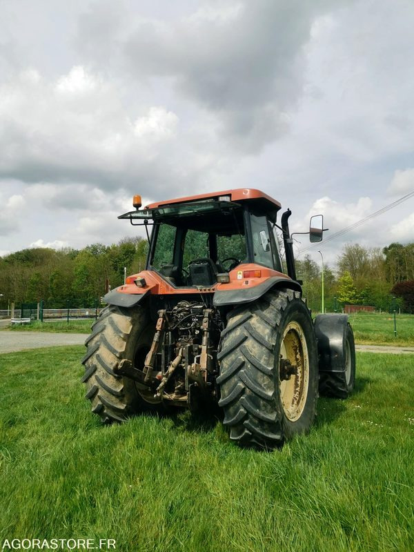 TRACTEUR AGRICOLE FIATAGRI G190 - 11 900 heures - 1994 - جرار: صورة 2 TRACTEUR AGRICOLE FIATAGRI G190 - 11 900 heures - 1994 - جرار: صورة 2