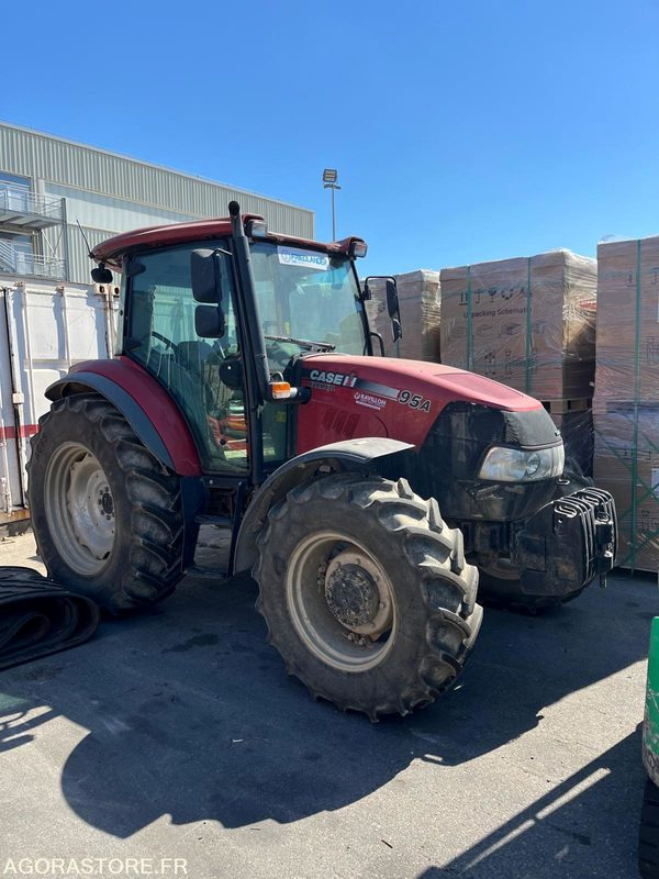 TRACTEUR CASE FARMALL95 - FD902NC - 2019 - 712 HEURES - جرار: صورة 1 TRACTEUR CASE FARMALL95 - FD902NC - 2019 - 712 HEURES - جرار: صورة 1