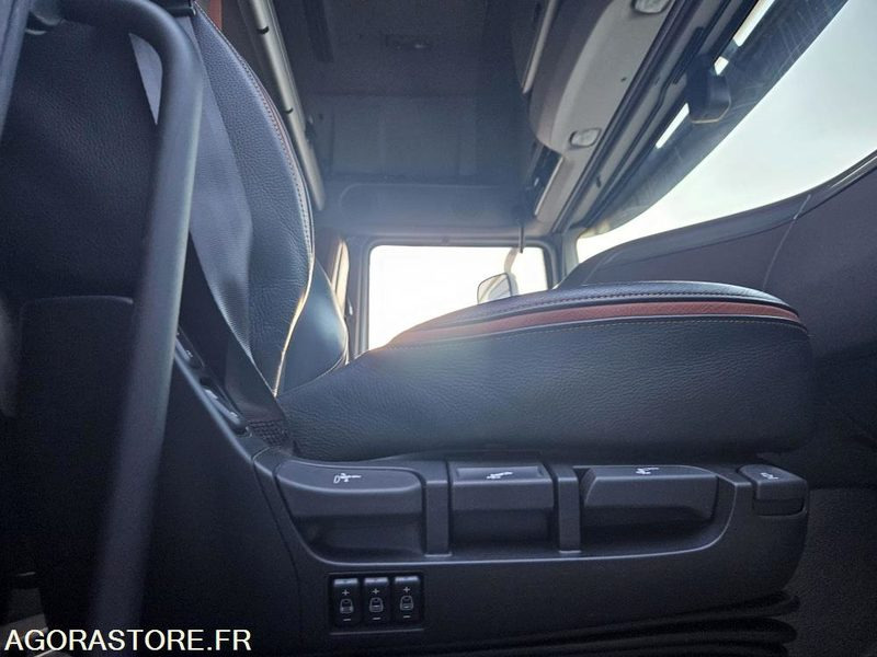 TRACTEUR DAF XF 510 XL - 2016 - 447120km - TRES BON ETAT - وحدة جر: صورة 5 TRACTEUR DAF XF 510 XL - 2016 - 447120km - TRES BON ETAT - وحدة جر: صورة 5