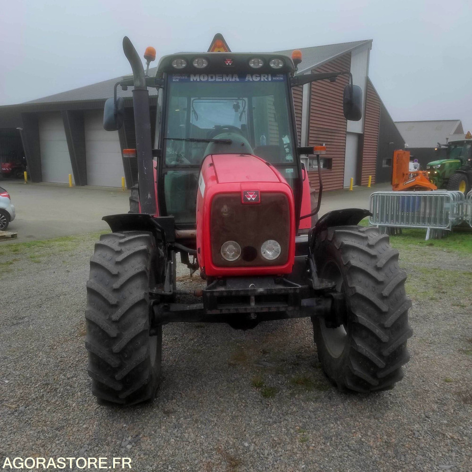 TRACTEUR MASSEY FERGUSON 6445 TIER 2 | 2006 | 9000 heures - جرار: صورة 2 TRACTEUR MASSEY FERGUSON 6445 TIER 2 | 2006 | 9000 heures - جرار: صورة 2