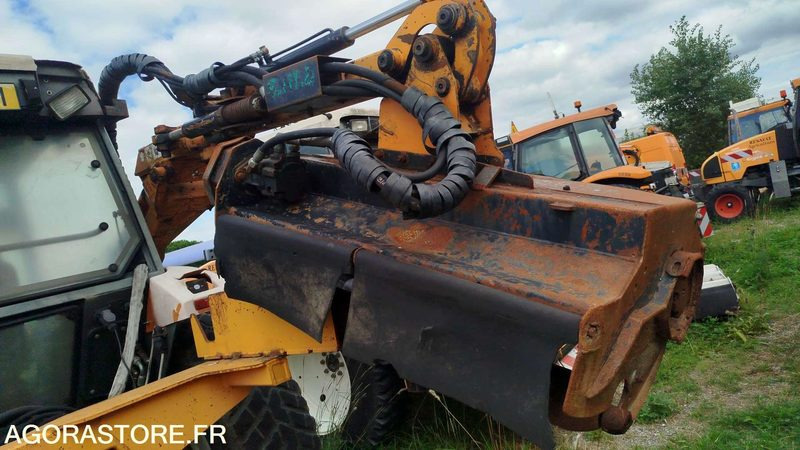 TRACTEUR RENAULT ERGOS - 12150H - جرار: صورة 5 TRACTEUR RENAULT ERGOS - 12150H - جرار: صورة 5