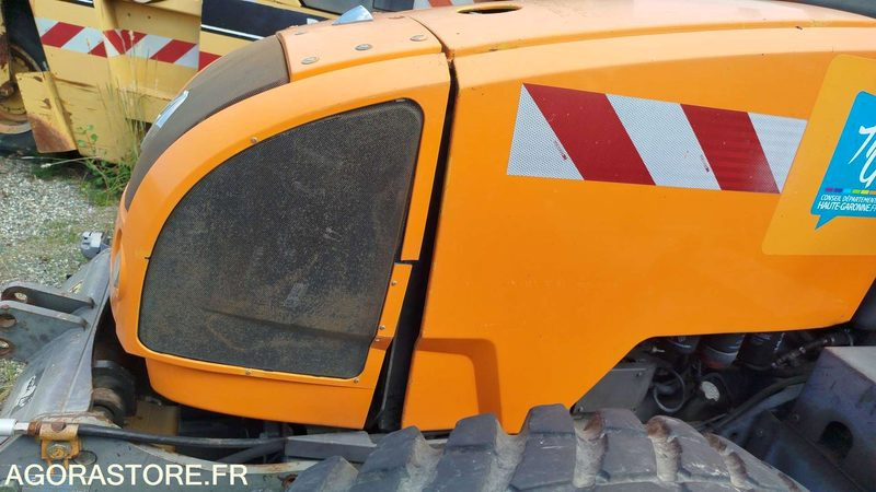 TRACTEUR RENAULT ERGOS 446 - 7653H - جرار: صورة 3 TRACTEUR RENAULT ERGOS 446 - 7653H - جرار: صورة 3