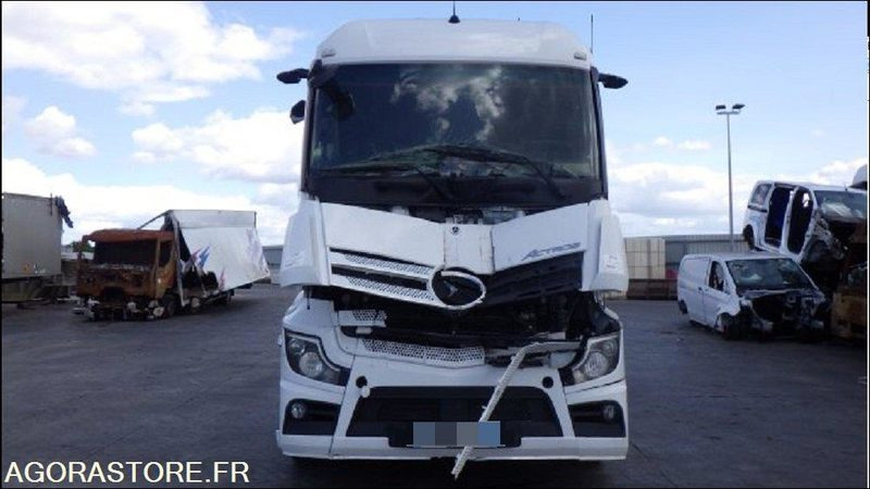 TRACTEUR ROUTIER MERCEDES ACTROS 1845 - 2019 - 450878km - وحدة جر: صورة 2 TRACTEUR ROUTIER MERCEDES ACTROS 1845 - 2019 - 450878km - وحدة جر: صورة 2