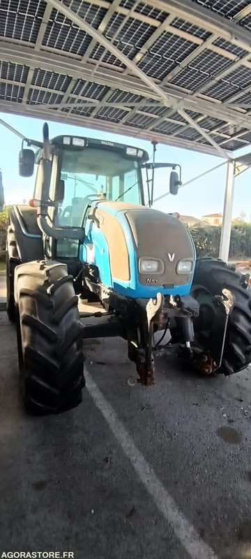 TRACTEUR VALTRA N101H CH-682-EQ 8575H AM 2007 - جرار: صورة 1 TRACTEUR VALTRA N101H CH-682-EQ 8575H AM 2007 - جرار: صورة 1