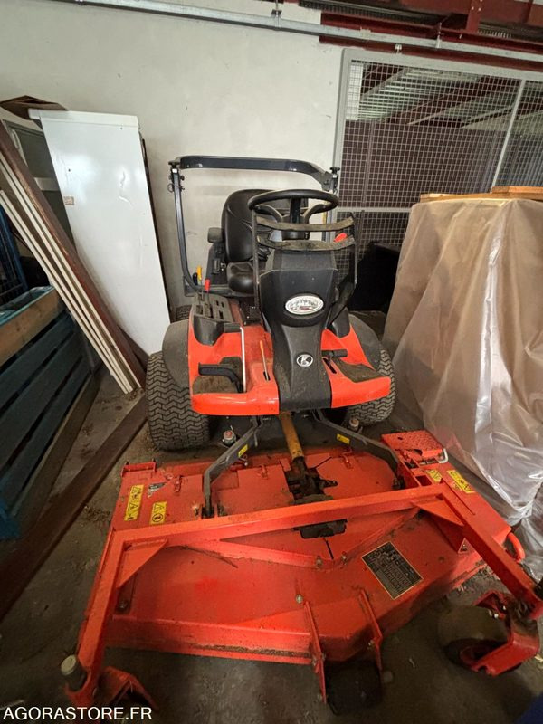 Tondeuse autoportée KUBOTA F3090 - جزازة أعشاب الحدائق: صورة 2 Tondeuse autoportée KUBOTA F3090 - جزازة أعشاب الحدائق: صورة 2