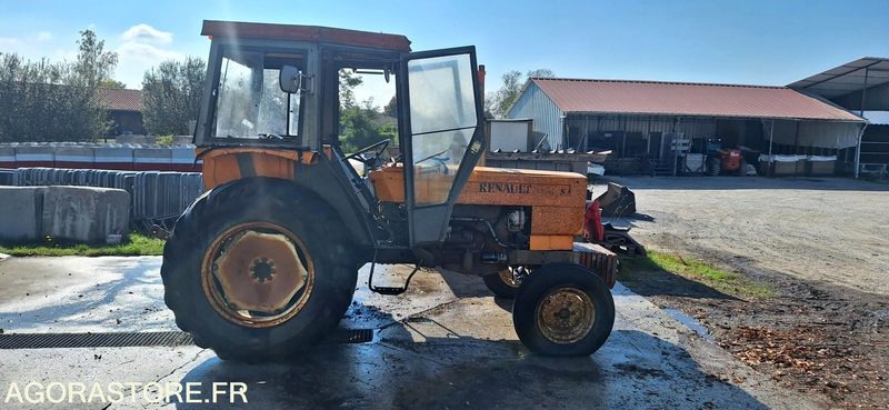 Tracteur Renault 651 8066H - جرار: صورة 1 Tracteur Renault 651 8066H - جرار: صورة 1
