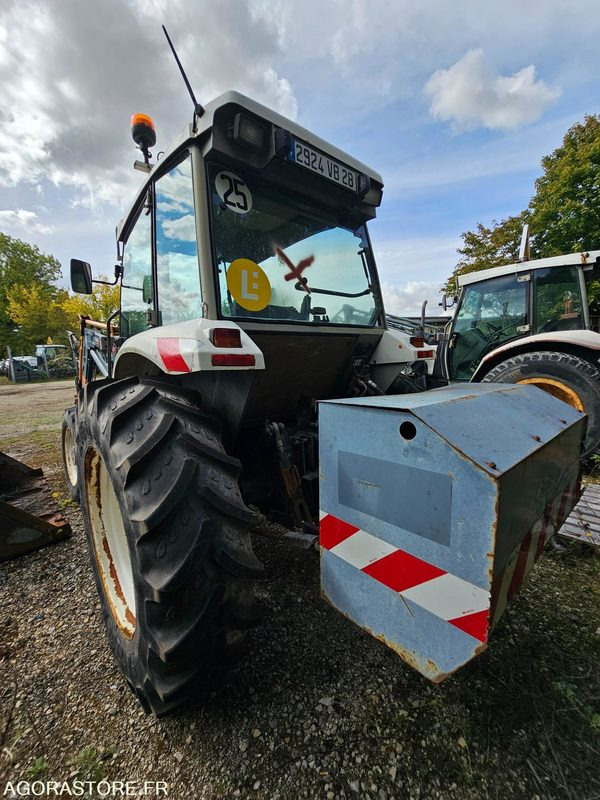 Tracteur Renault ergos - 2000 - 10152H - 2924VB28 - جرار: صورة 4 Tracteur Renault ergos - 2000 - 10152H - 2924VB28 - جرار: صورة 4