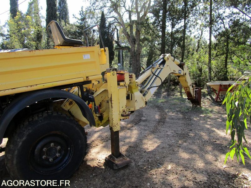 Unimog U140 - 1994 - 115 000km - TRES BON ETAT - جرافة حفار: صورة 4 Unimog U140 - 1994 - 115 000km - TRES BON ETAT - جرافة حفار: صورة 4