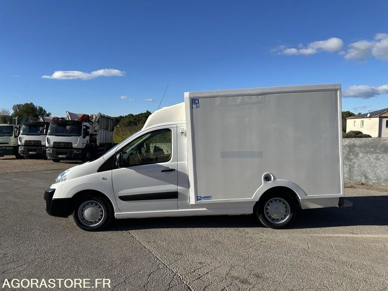 Utilitaire frigorifique Peugeot Expert - شاحنة مُبرّدة للتوصيل: صورة 2 Utilitaire frigorifique Peugeot Expert - شاحنة مُبرّدة للتوصيل: صورة 2