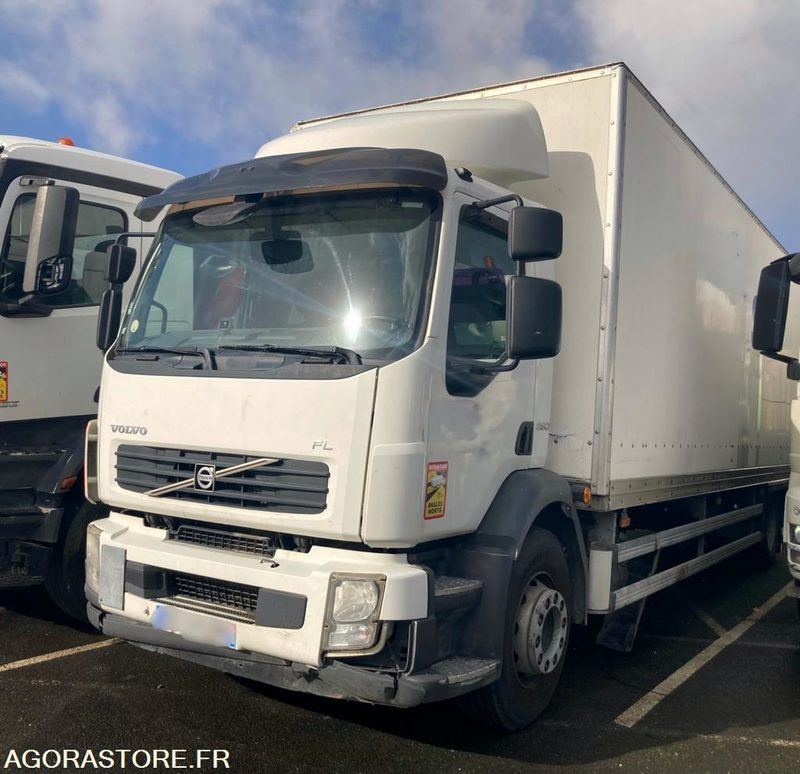 VOLVO FL 290 - 2013 - 568 476km - وحدة جر: صورة 1 VOLVO FL 290 - 2013 - 568 476km - وحدة جر: صورة 1