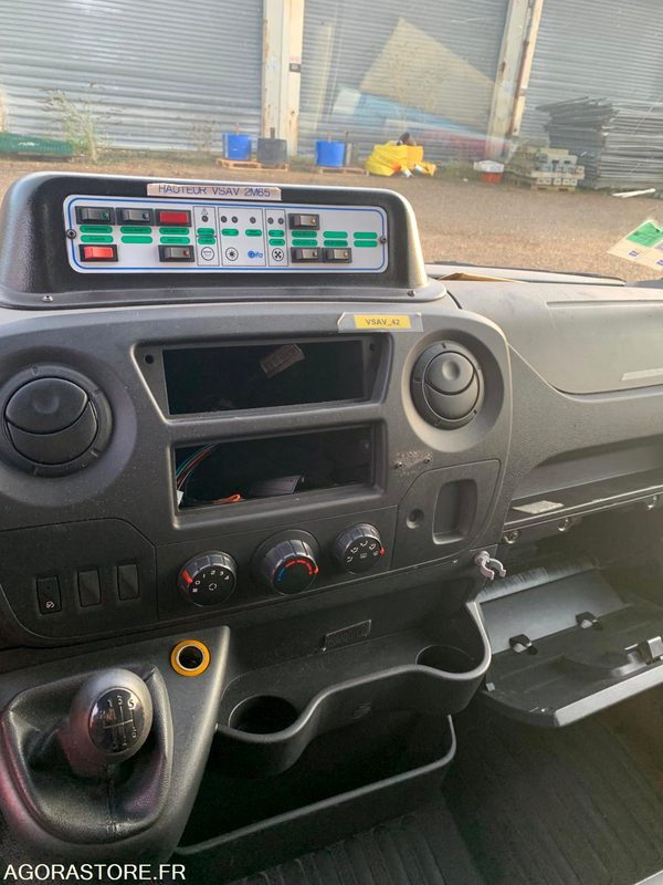 VSAV RENAULT MASTER3 BW219QR - فان: صورة 5 VSAV RENAULT MASTER3 BW219QR - فان: صورة 5