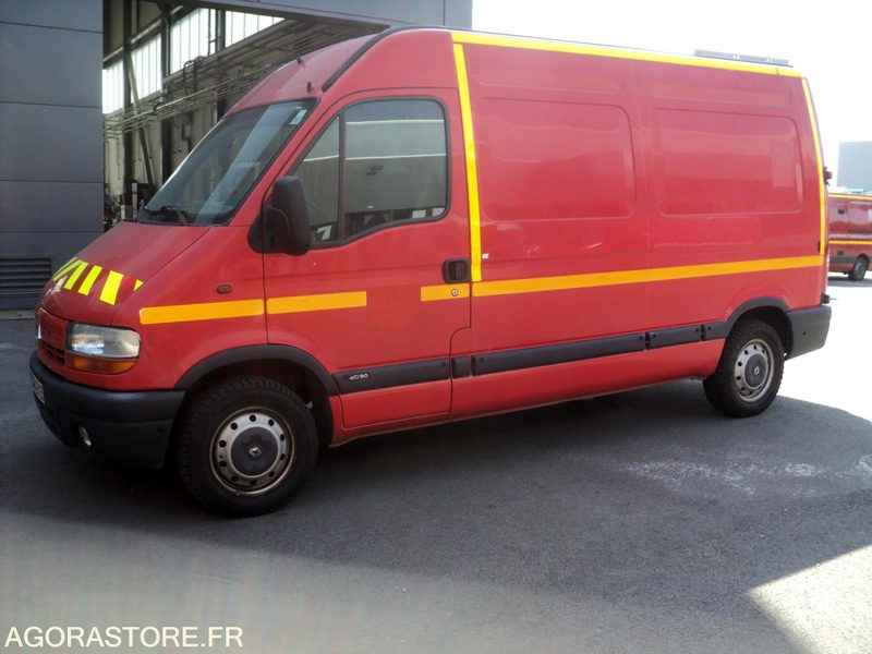 VTU RENAULT MASTER 90 DCI n° 584 AEH 35 - فان المدمجة: صورة 4 VTU RENAULT MASTER 90 DCI n° 584 AEH 35 - فان المدمجة: صورة 4