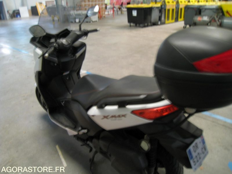 YAMAHA XMAX 125cc ABS 2014 - دراجة نارية: صورة 4 YAMAHA XMAX 125cc ABS 2014 - دراجة نارية: صورة 4