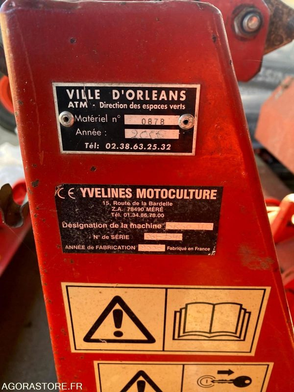 YVMO REGARNISSEUR - 2006 - معدات الحدائق: صورة 5 YVMO REGARNISSEUR - 2006 - معدات الحدائق: صورة 5