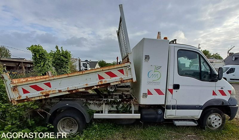Camion benne Renault Mascott - قلاب صغير: صورة 1 Camion benne Renault Mascott - قلاب صغير: صورة 1