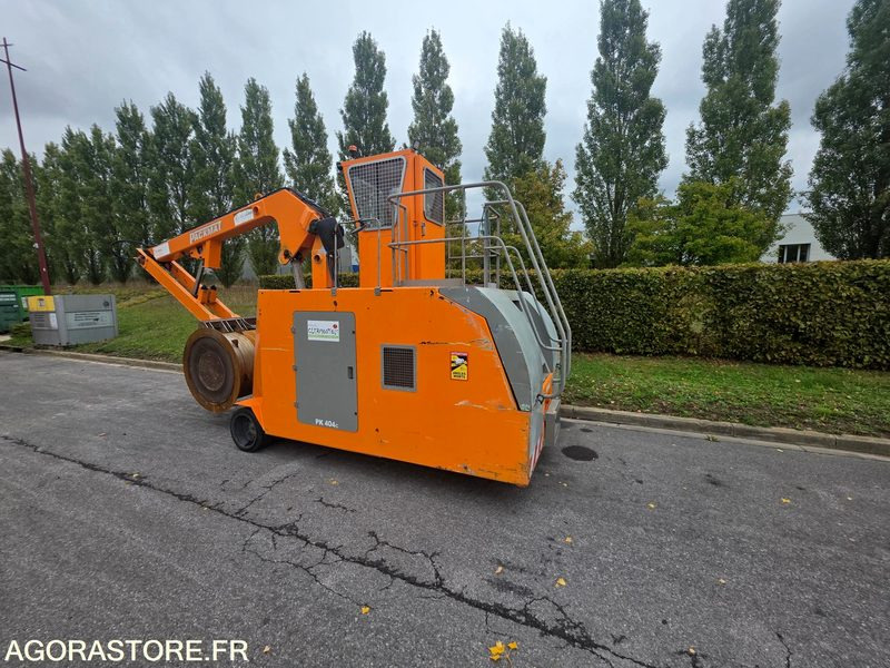 Compacteur à déchets - آلية المنفعة/ مركبة خاصة: صورة 3 Compacteur à déchets - آلية المنفعة/ مركبة خاصة: صورة 3