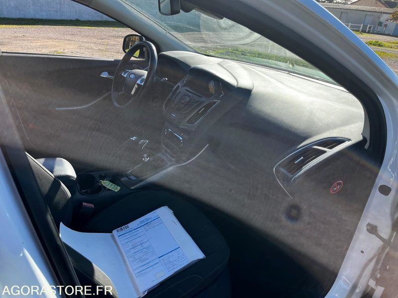 سيارة ستيشن ford focus 1lecoboost 2013 149000km: صورة 6 سيارة ستيشن ford focus 1lecoboost 2013 149000km: صورة 6