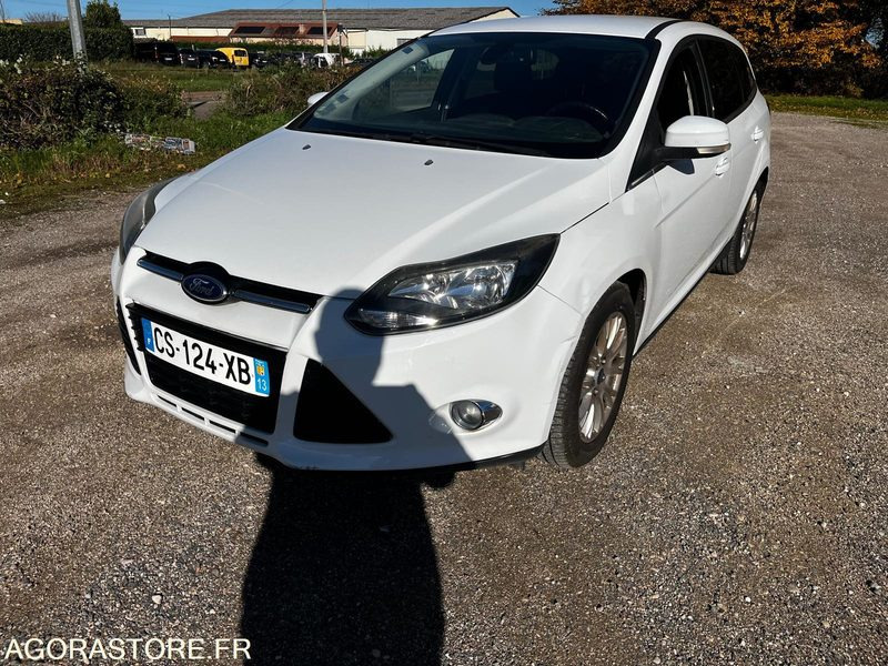 Ford focus 1lecoboost 2013 149000km - سيارة ستيشن: صورة 2 Ford focus 1lecoboost 2013 149000km - سيارة ستيشن: صورة 2