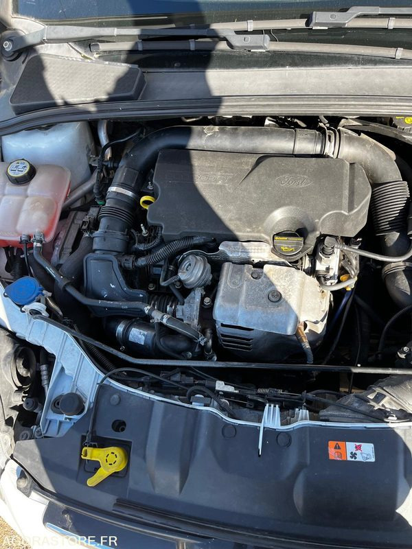 Ford focus 1lecoboost 2013 149000km - سيارة ستيشن: صورة 5 Ford focus 1lecoboost 2013 149000km - سيارة ستيشن: صورة 5