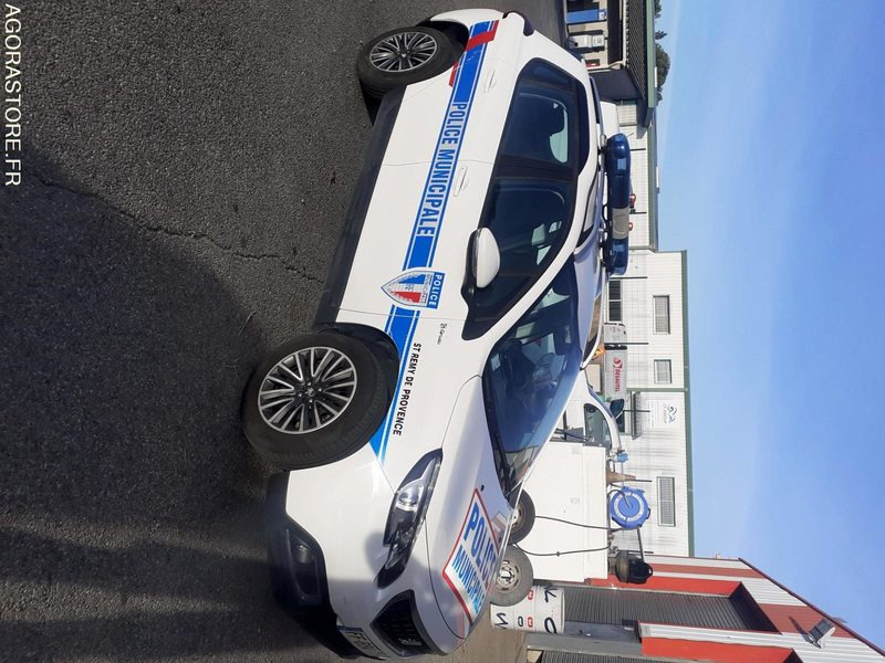 Peugeot 2008 police municipale - سيارة دفع رباعي: صورة 4 Peugeot 2008 police municipale - سيارة دفع رباعي: صورة 4