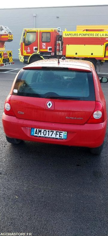 Renault clio 1.5 dci (roulante) - سيارة: صورة 4 Renault clio 1.5 dci (roulante) - سيارة: صورة 4