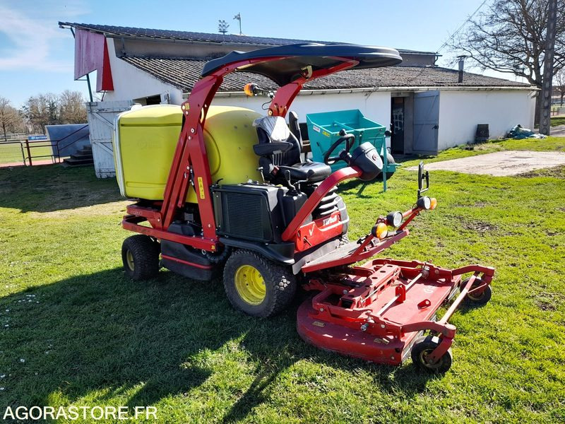 Tracteur tondeuse GIANNI FERRARI TURBO 4 | 276 heures | 2024 - جزازة أعشاب الحدائق: صورة 4 Tracteur tondeuse GIANNI FERRARI TURBO 4 | 276 heures | 2024 - جزازة أعشاب الحدائق: صورة 4