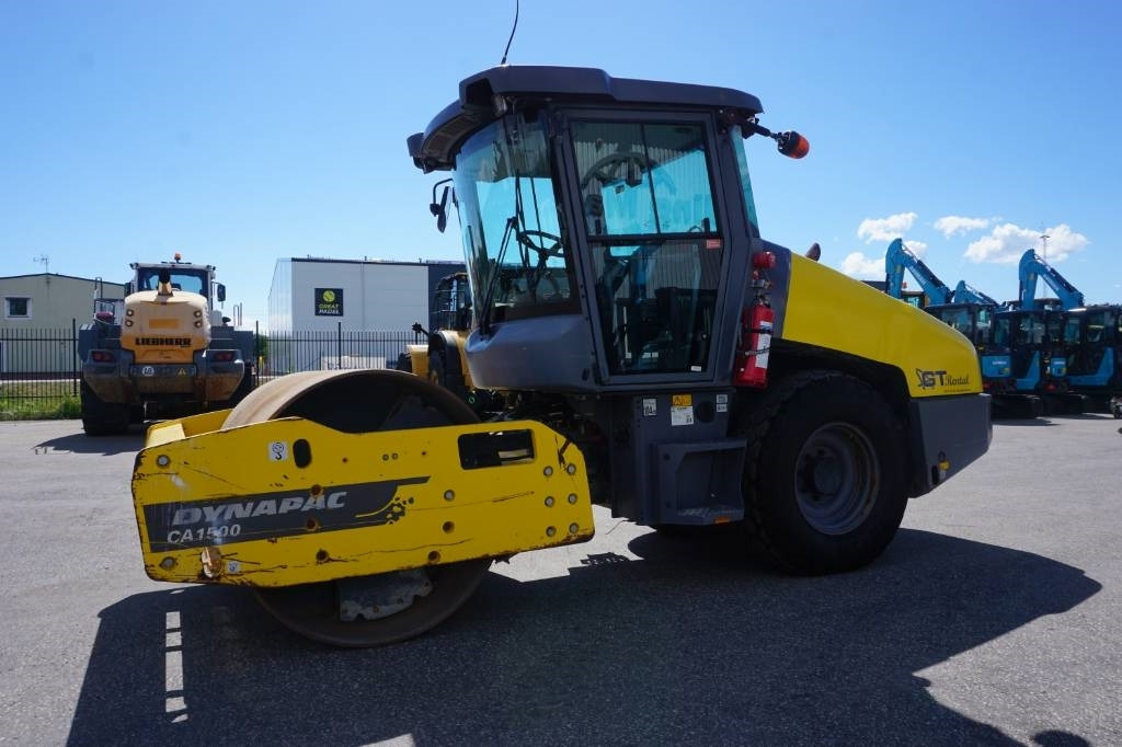 Atlas Copco Dynapac CA 1500 - مدحلة ضاغطة: صورة 1 Atlas Copco Dynapac CA 1500 - مدحلة ضاغطة: صورة 1