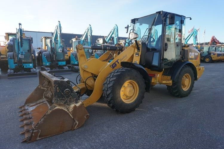 CAT 906 M - اللودر بعجل: صورة 1 CAT 906 M - اللودر بعجل: صورة 1