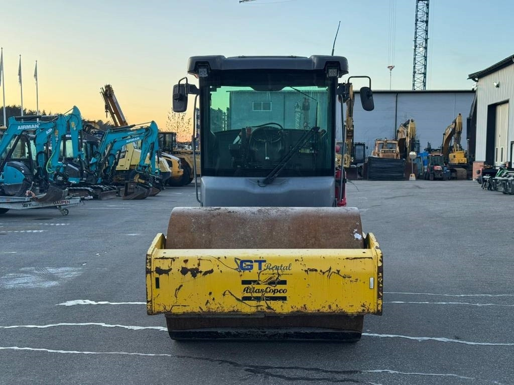 مدحلة ضاغطة Dynapack CA1500D: صورة 10