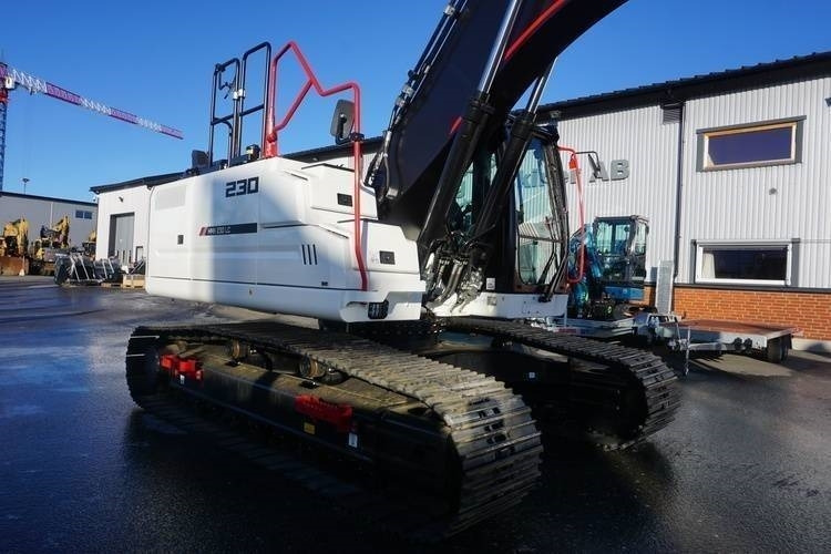 Hidromek HMK 230 LC-5 - حفار زحاف: صورة 4 Hidromek HMK 230 LC-5 - حفار زحاف: صورة 4