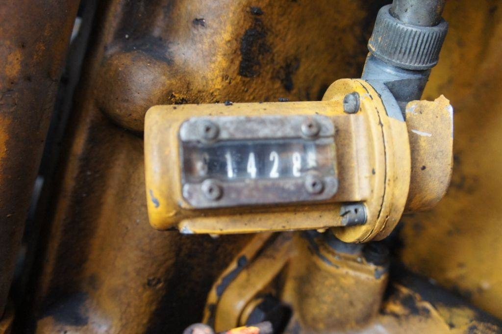 Komatsu D155A-1 - جرافة: صورة 5 Komatsu D155A-1 - جرافة: صورة 5