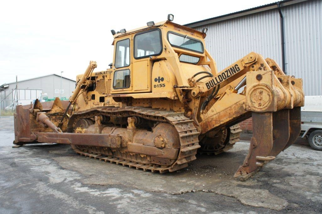 Komatsu D155A-1 - جرافة: صورة 2 Komatsu D155A-1 - جرافة: صورة 2