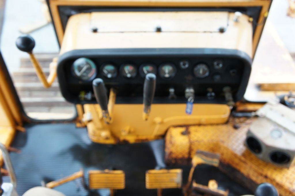Komatsu D155A-1 - جرافة: صورة 4 Komatsu D155A-1 - جرافة: صورة 4