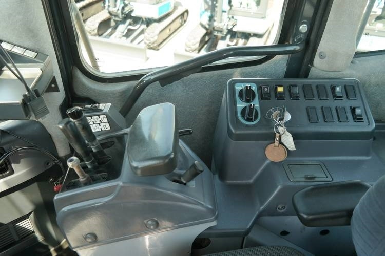 اللودر بعجل Komatsu WA 380-5-H: صورة 16 اللودر بعجل Komatsu WA 380-5-H: صورة 16