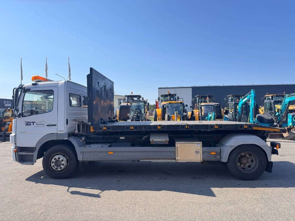 Mercedes-Benz Atego 1524 L 4X2 Växlare Pallift - شاحنة مقفلة: صورة 5 Mercedes-Benz Atego 1524 L 4X2 Växlare Pallift - شاحنة مقفلة: صورة 5