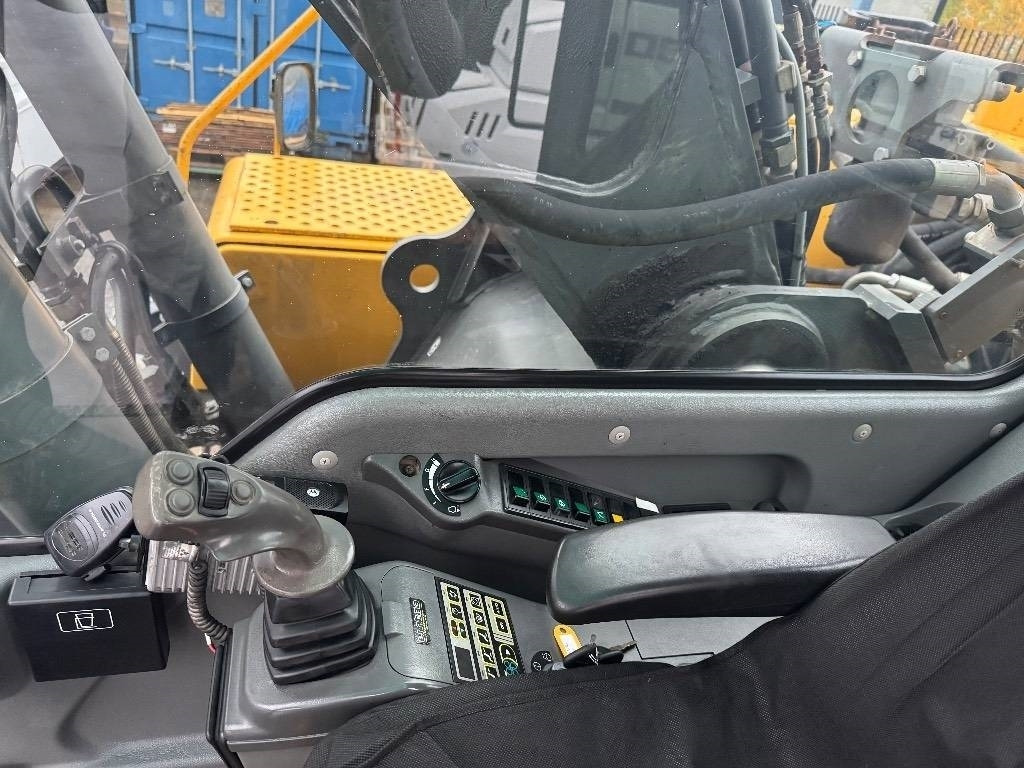 Volvo EC 290 B N LC - حفار زحاف: صورة 4 Volvo EC 290 B N LC - حفار زحاف: صورة 4