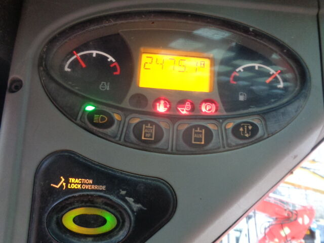 Bobcat S130 - شيول صغير: صورة 2 Bobcat S130 - شيول صغير: صورة 2