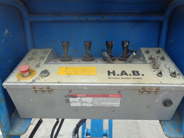 رافعة سلة تلسكوبية Hitachi H.A.B TR16JD: صورة 7