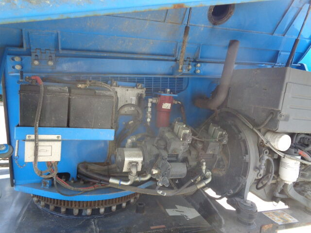 رافعة سلة تلسكوبية Hitachi H.A.B TR16JD: صورة 14