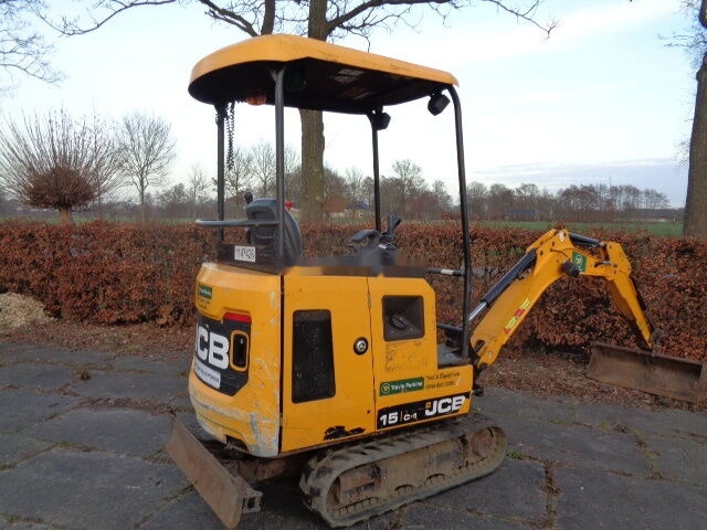 JCB 15C - حفارة مُصَّغرة: صورة 4 JCB 15C - حفارة مُصَّغرة: صورة 4