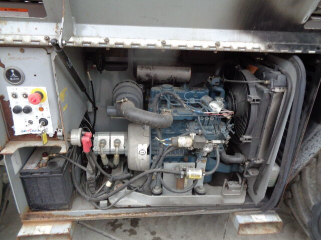 Skyjack SJ 6832 - رافعة هيدروليكية مقصية: صورة 4 Skyjack SJ 6832 - رافعة هيدروليكية مقصية: صورة 4